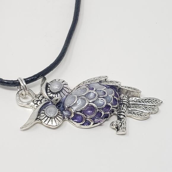 Owl Pendant White & Purple Metallic Resin Necklace - Picture 5 of 8